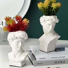 Load image into Gallery viewer, Display statue and vase