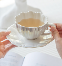 Load image into Gallery viewer, The Romantic Flowers Coffee Tea Cup
