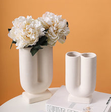 Load image into Gallery viewer, U-Shape Plain White Nordic Style Ceramics vase
