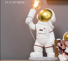 Load image into Gallery viewer, Modern Astronaut Table Lamp
